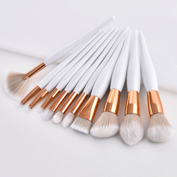 Professional new makeup brush set white small pregnant belly wooden handle Maquillage foundation cream blush cosmetic tools